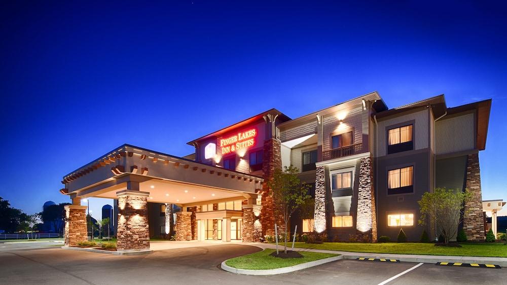 Best Western Plus Finger Lakes Inn & Suites Cortland Zewnętrze zdjęcie